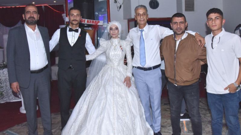 Tatlı ile Gül Ailelerinin mutlu günü