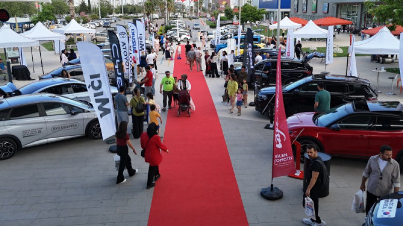 'Medyapark Adana'dan Oto Show...