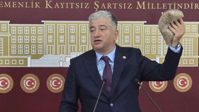 Sadullah Kısacık, 'Çiftçi Ürettiği Bir Kilo Buğday İle Bir Bardak Çay İçemiyor'