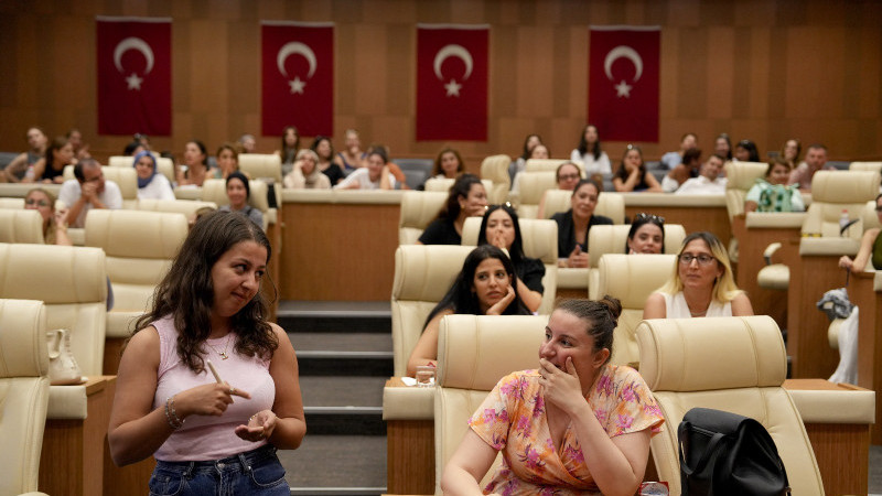 Çukurova Belediyesi'nden kreş öğretmenlerine eğitim