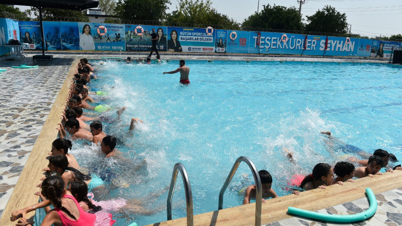 Seyhan’da Ücretsiz Yaz Spor Okulları Büyük İlgi Görüyor