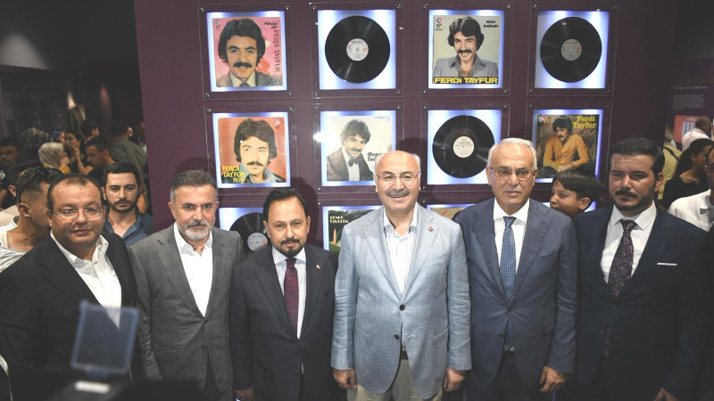 Ferdi Tayfur müzesi açıldı