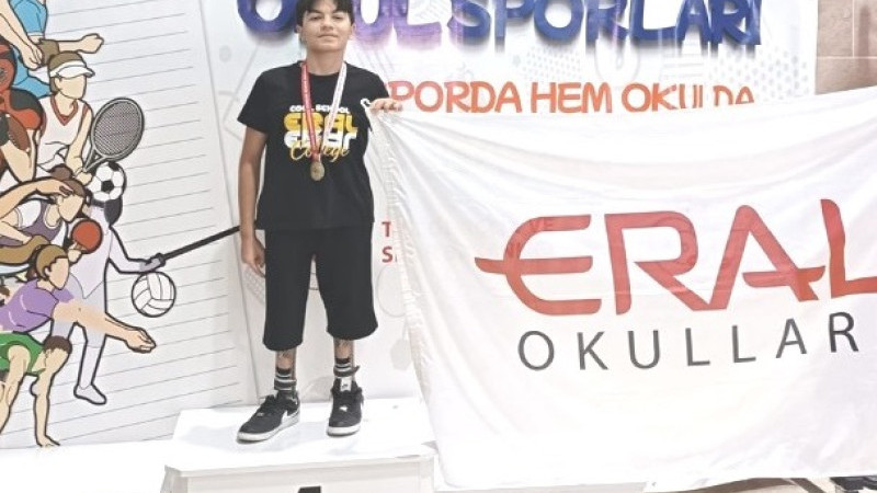 Özel Eral Okulları Yüzmede Adana’nın Gururu