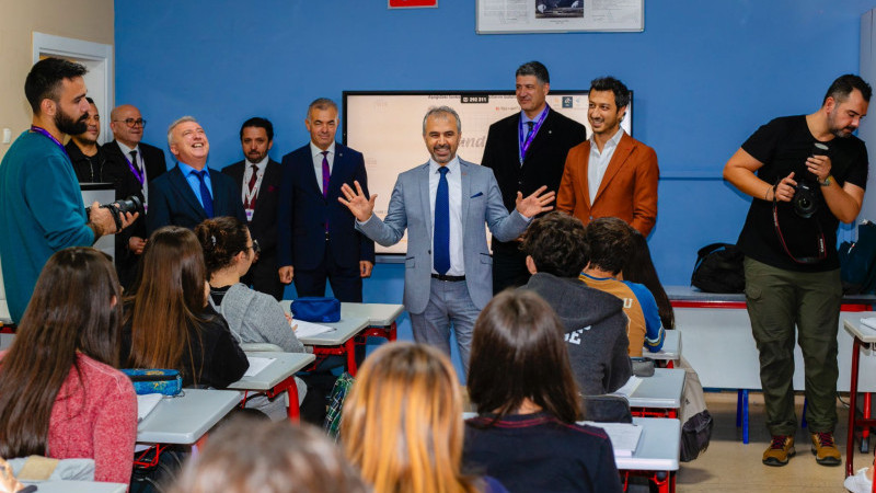 Mili Eğitim Müdüründen Gündoğdu’ya övgü