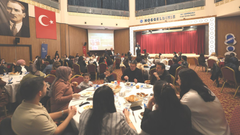 Yüreğir’de öğretmenlere anlamlı gece