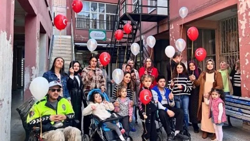  MHP'den özel gereksinimli vatandaşlara özel program...