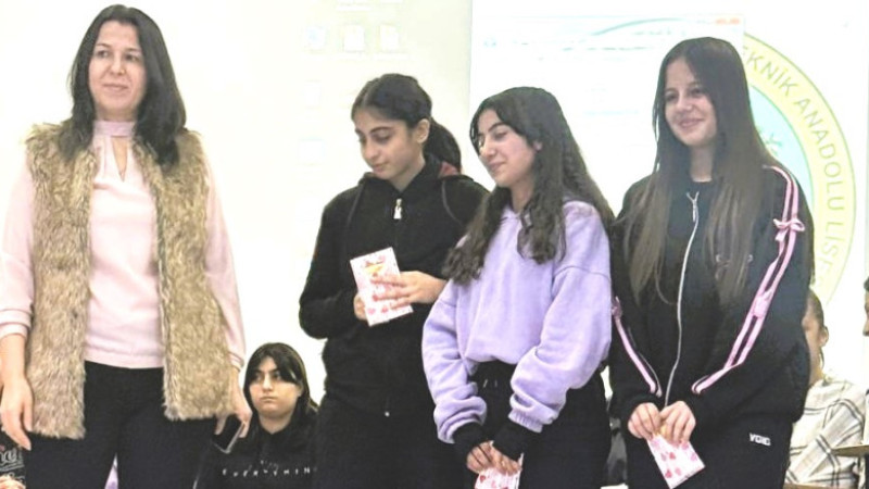 İsmet İnönü MTAL’nin kızları bilgilerini yarıştırdı