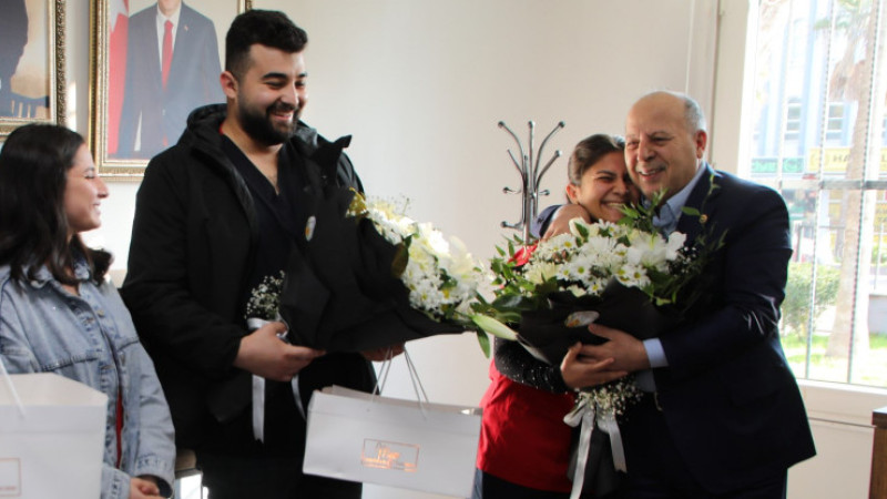 Başkan Ali Demirçalı, başarılı personelleri ödüllendirdi