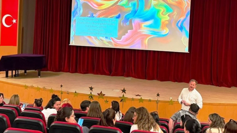 Eral Okullarında  ‘Cambridge’ Gelişim Eğitimi Yapıldı